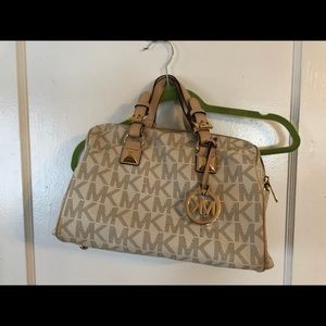 Michael Kors Greyson